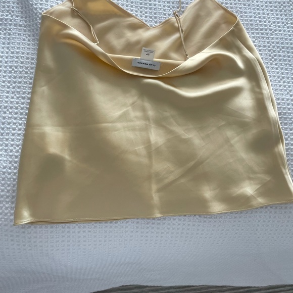 Gold camisole - Picture 2 of 4